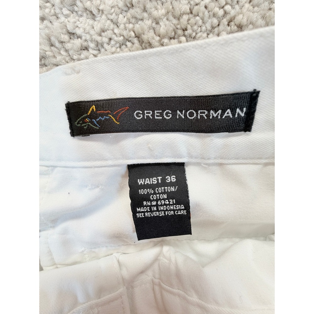 Greg Norman Mens White Golf Shorts Waist 36 Cotton Twill Flat Front Shark Logo - Picture 6 of 6